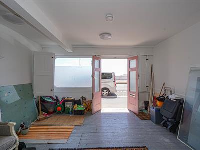 Picture 47